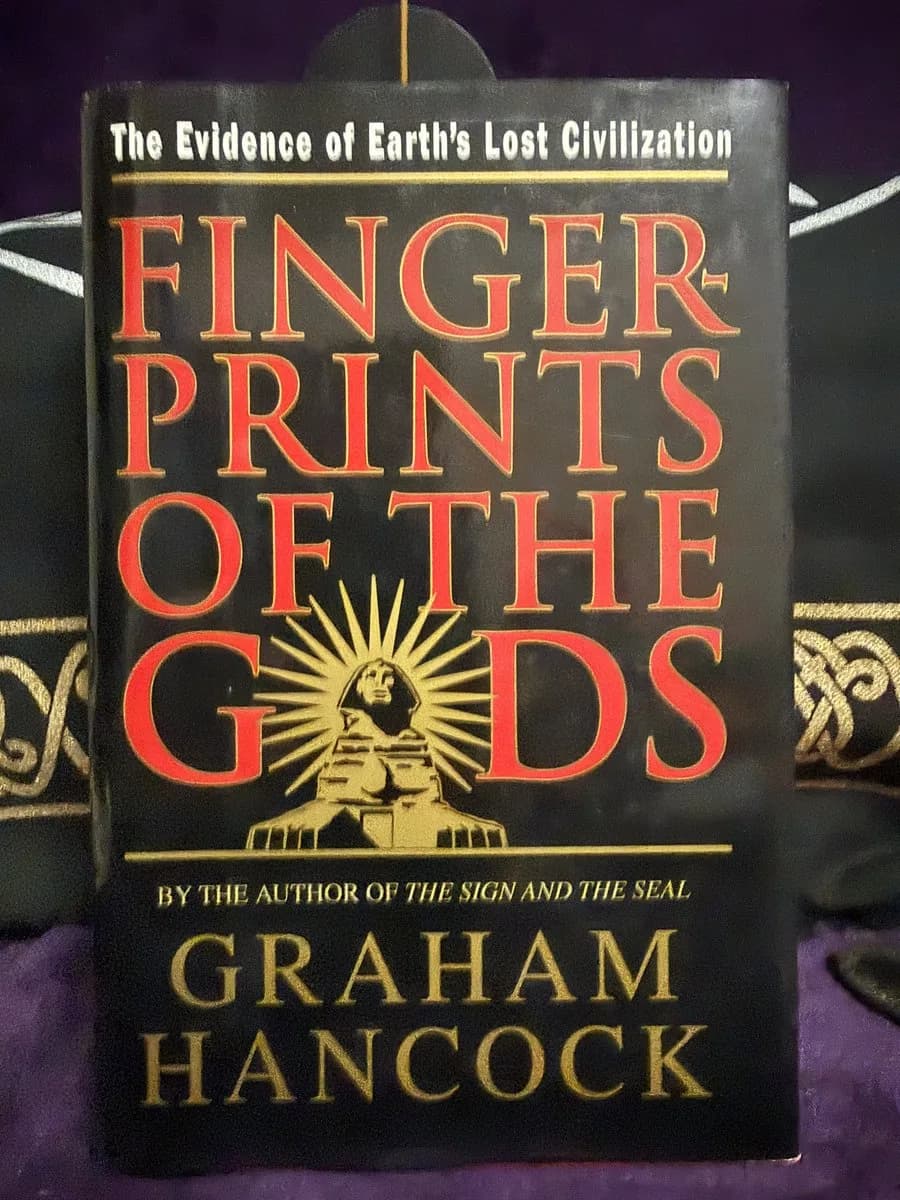 Fingerprints of the Gods — front cover (TOTM-BK-063)
