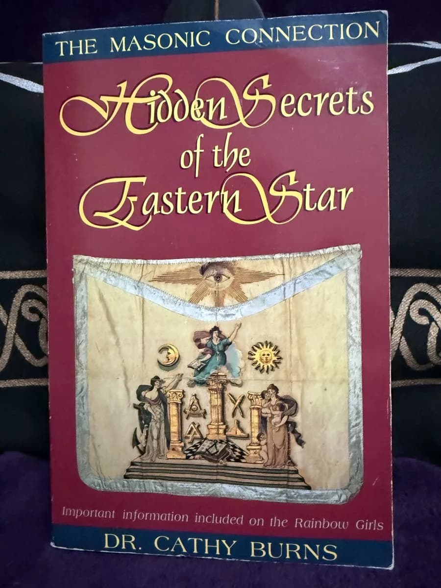 Hidden Secrets of the Eastern Star — front cover (TOTM-BK-029)