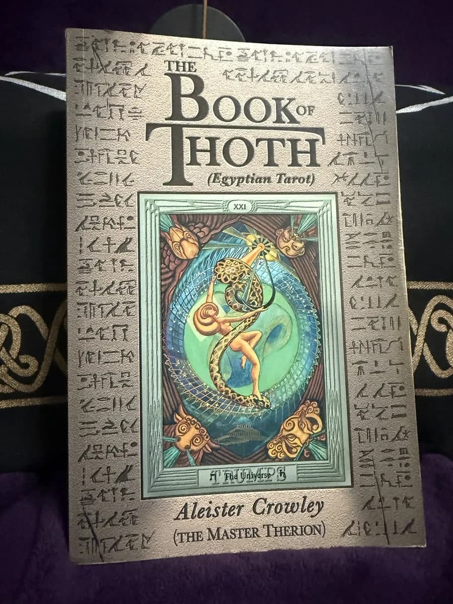 The Book of Thoth — front cover (TOTM-BK-017)