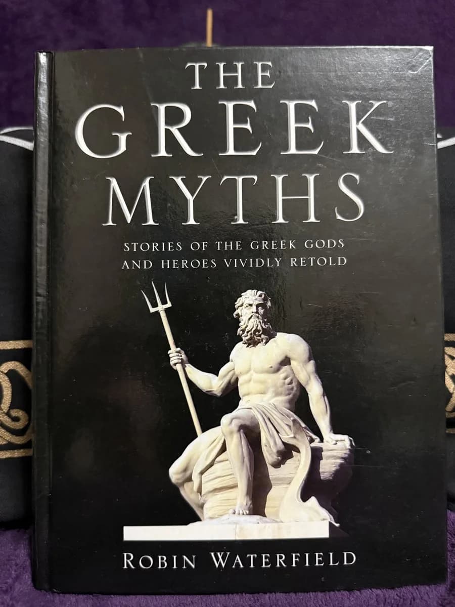 The Greek Myths — front cover (TOTM-BK-059)