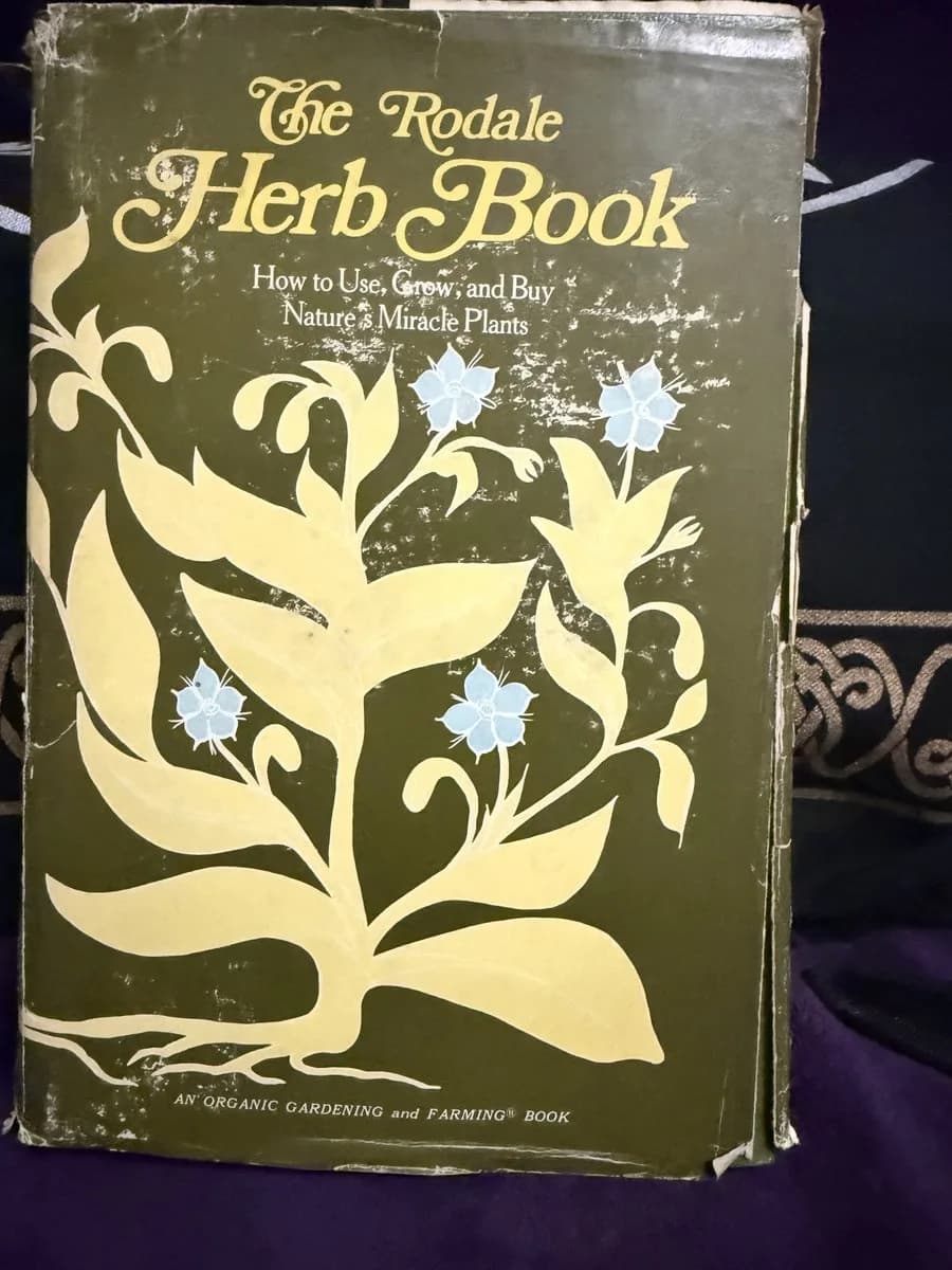 The Rodale Herb Book — front cover (TOTM-BK-081)