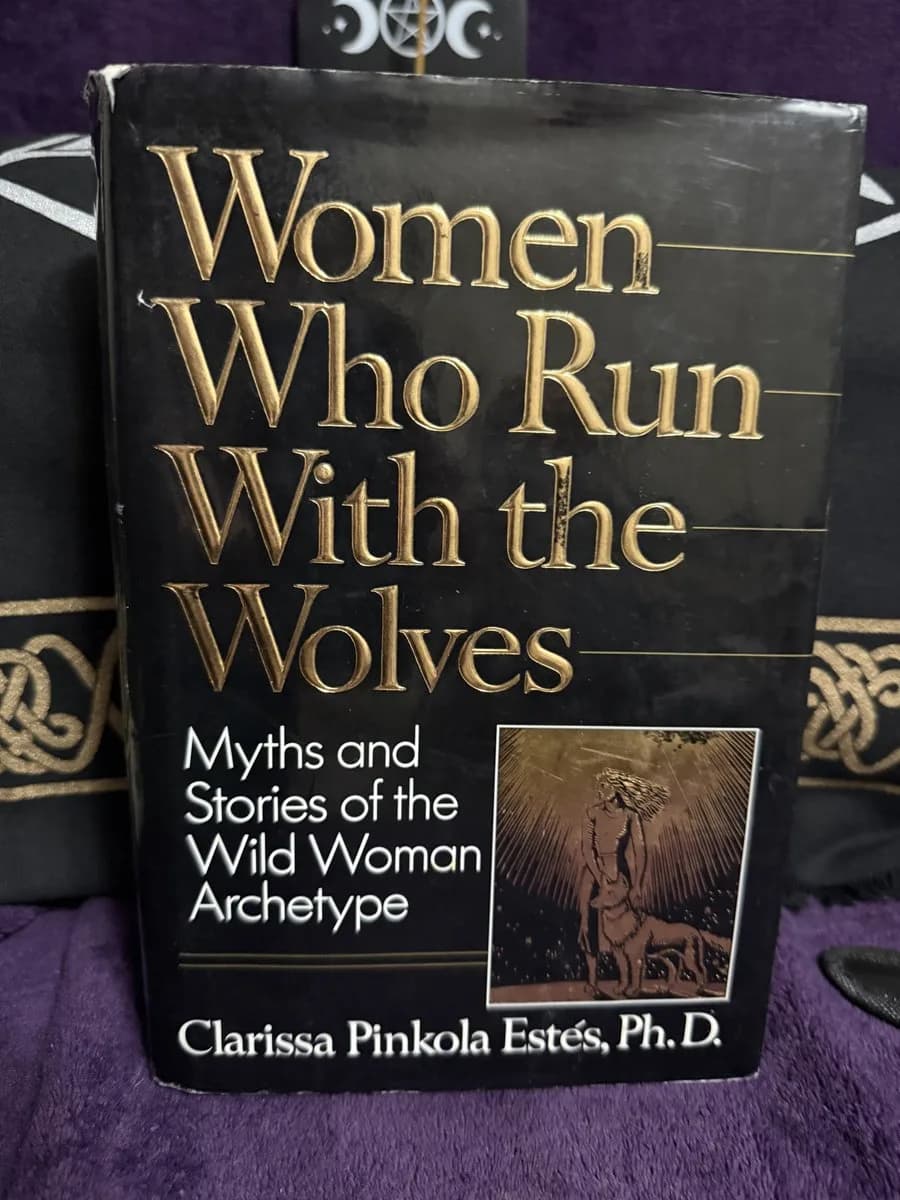 Women Who Run With the Wolves — front cover (TOTM-BK-053)
