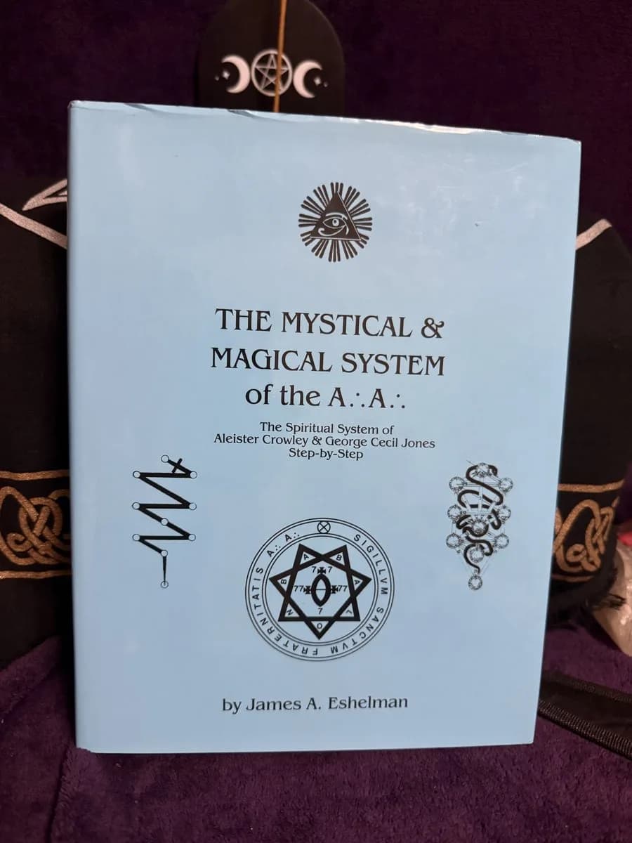 Mystical & Magical System of A∴A∴ — front cover (TOTM-BK-006)